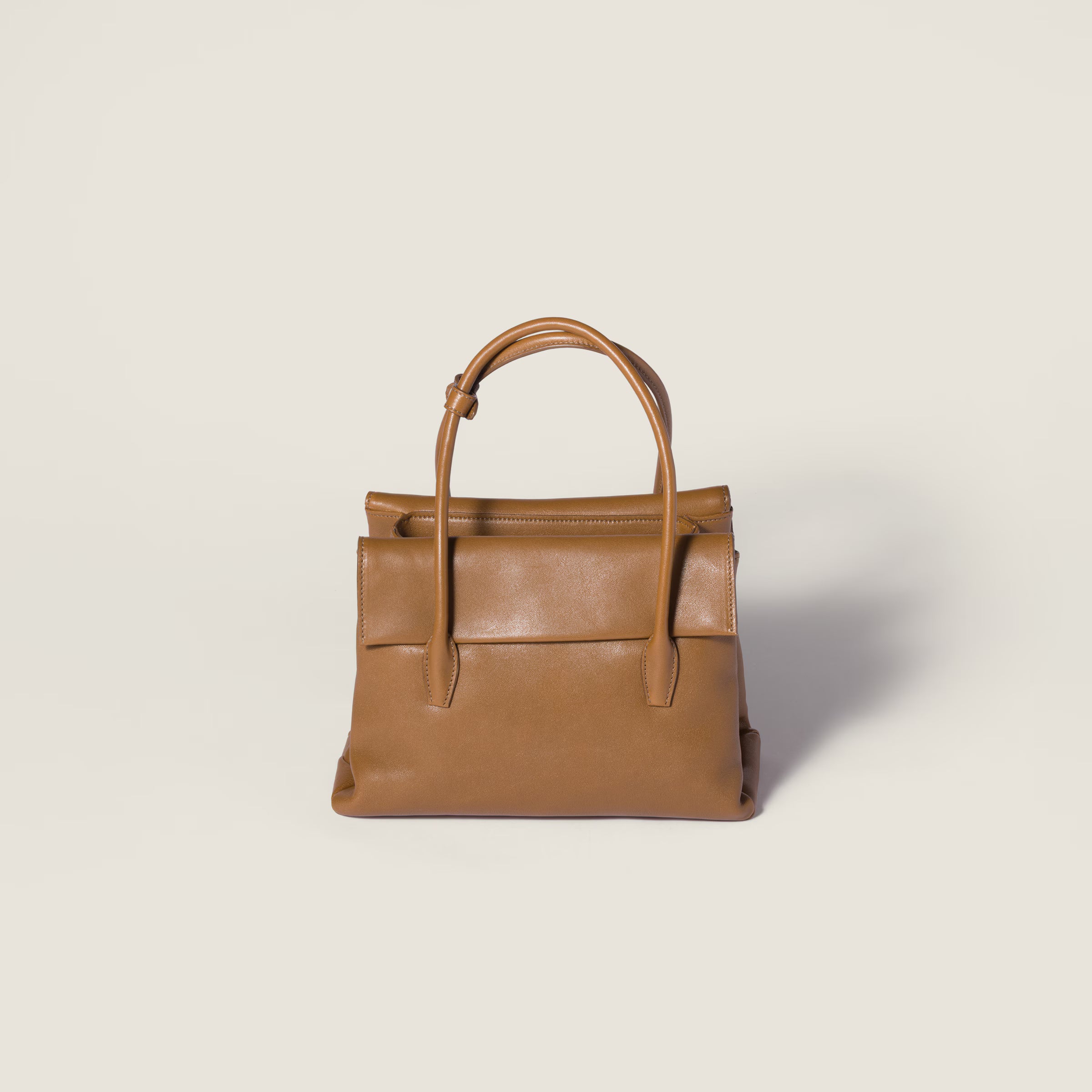 Solitaire leather handbag