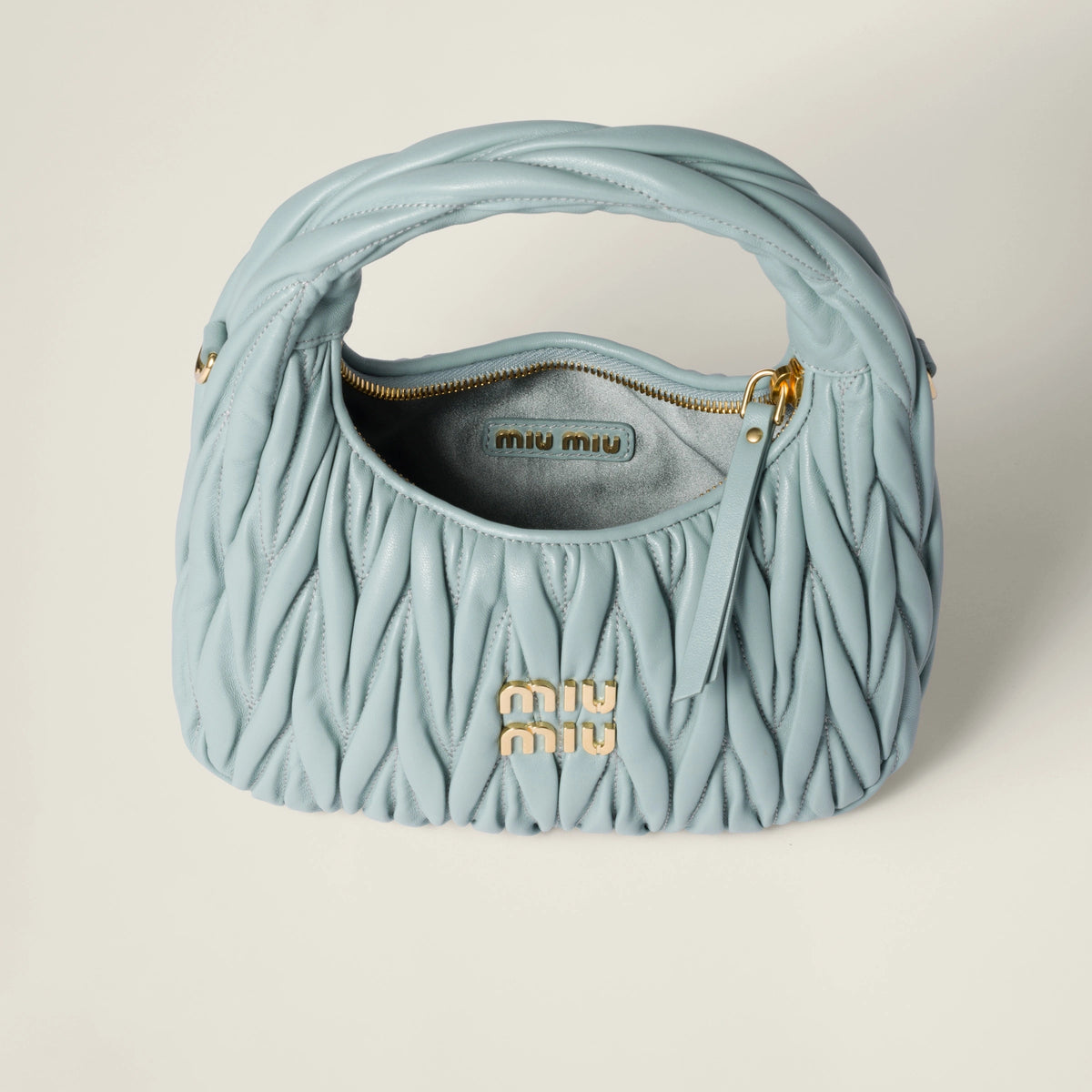 Wander matelassé nappa leather hobo bag - Powder Blue — view 4