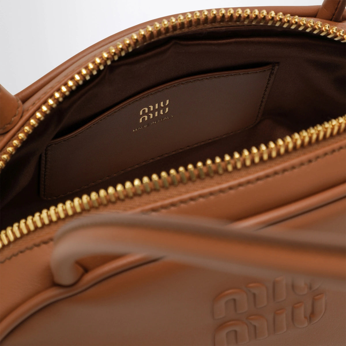 Beau leather handbag - Cognac — view 4